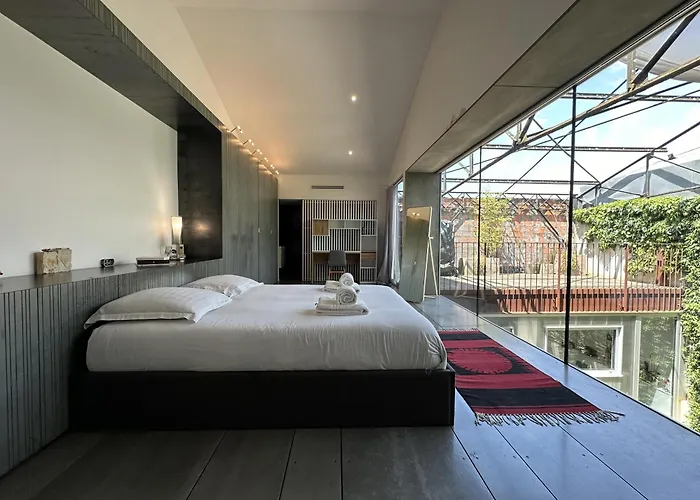 Semesterbostad Maison Architecte Ancienne Torrefaction De Cafe Bordeaux