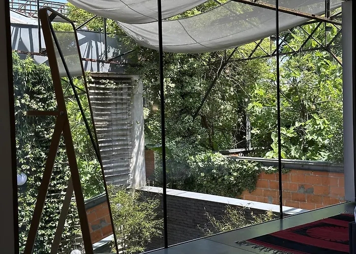 Maison Architecte Ancienne Torrefaction De Cafe 度假居