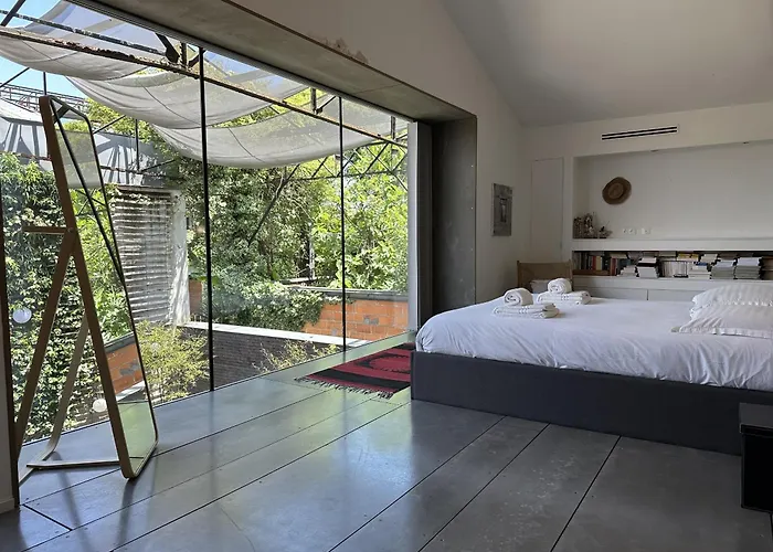 Semesterbostad Maison Architecte Ancienne Torrefaction De Cafe Bordeaux